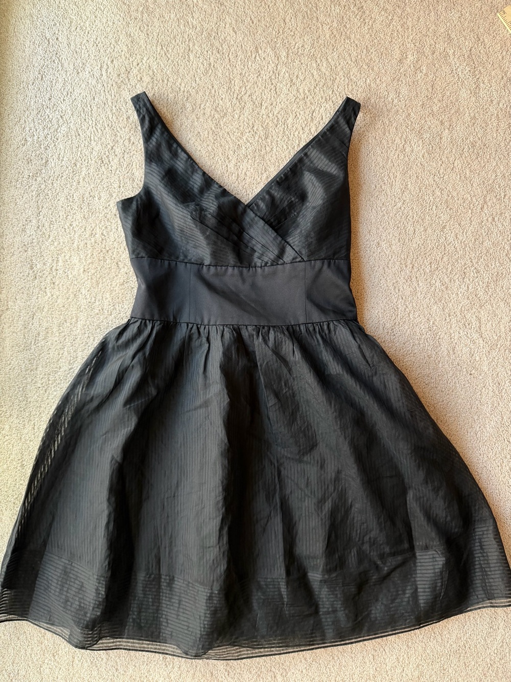 Nine West Black 100% Silk Fit & Flare Cocktail Dress Y2K V Neck M